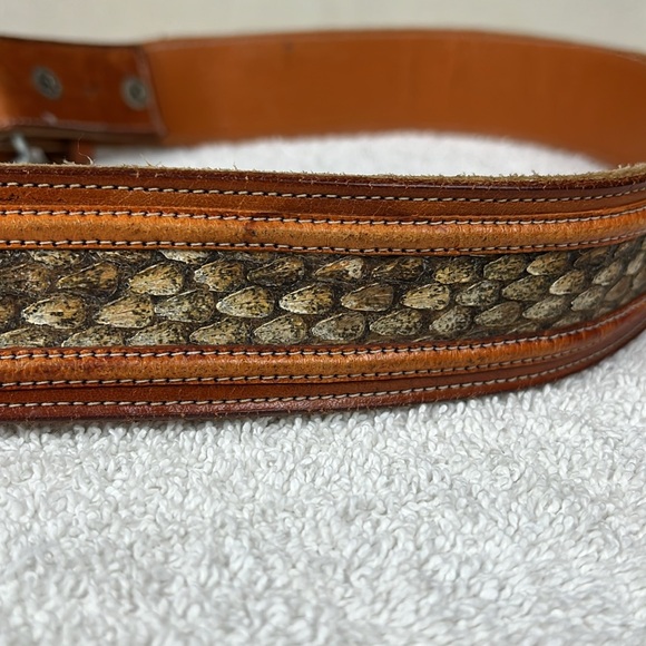 Leather Snake Skin Belt Size 34 Made in Mexico Rodeo Cowgirl Western - Picture 9 of 14